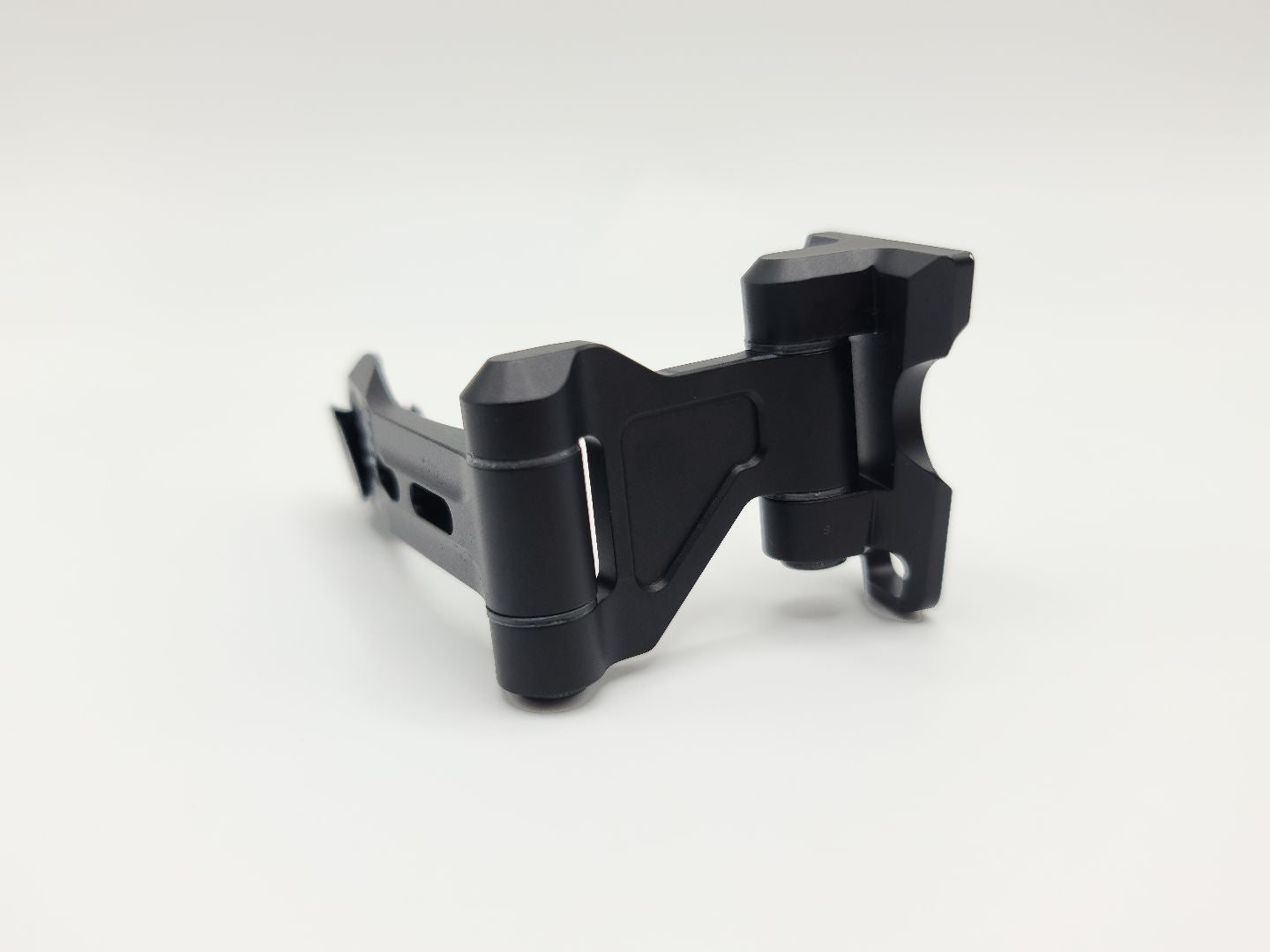 Noisefighters MAX14 metal J-arm (Dovetail)